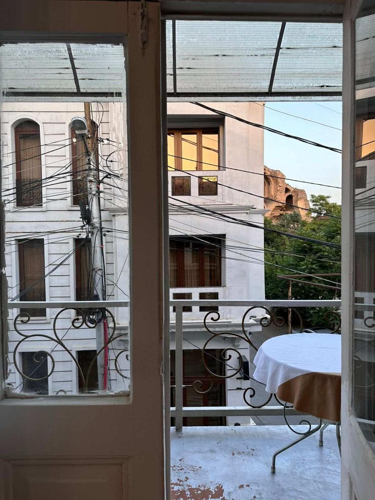Wine O'Clock Hotel Tbilisi Exterior foto
