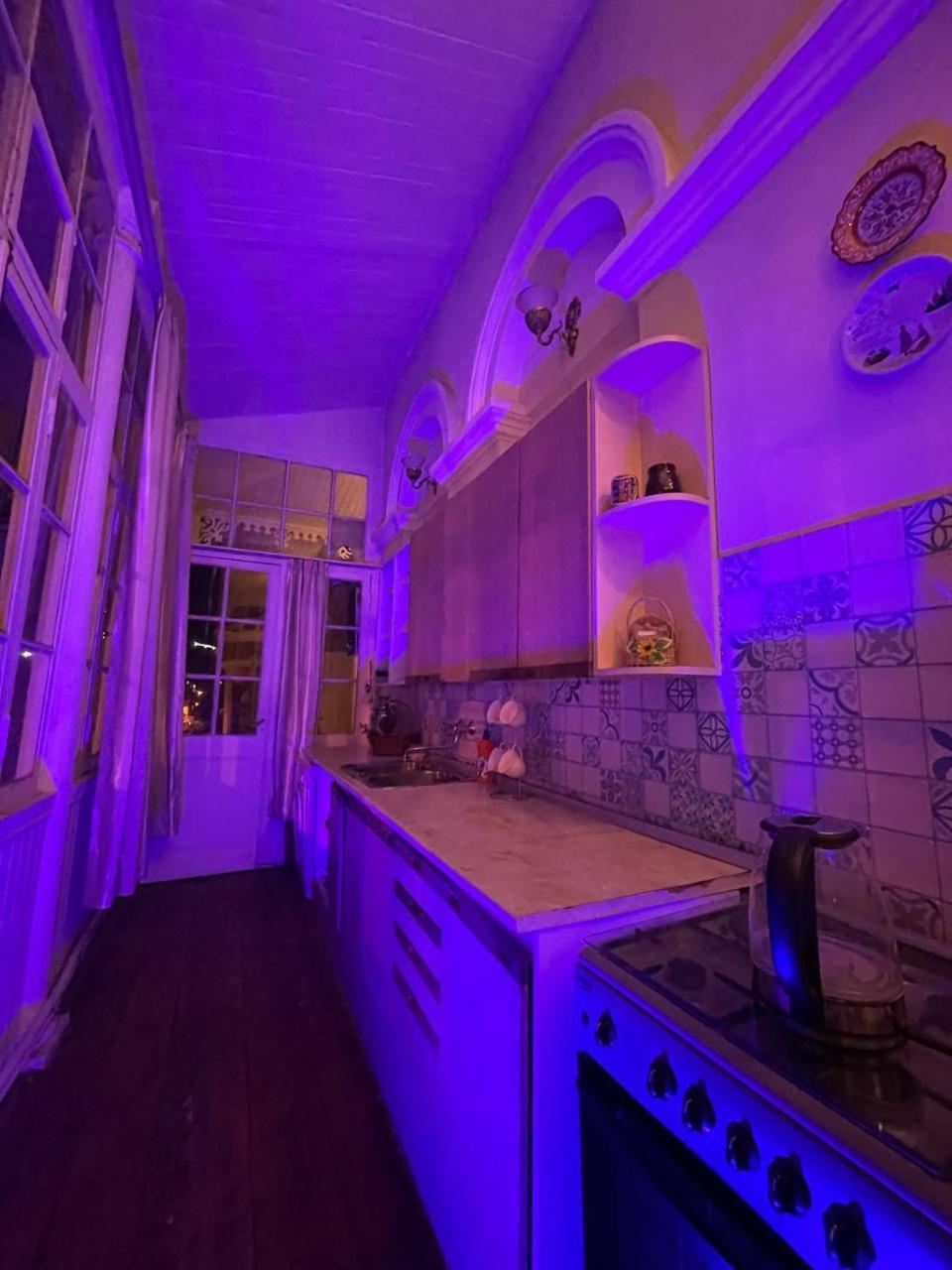 Wine O'Clock Hotel Tbilisi Exterior foto
