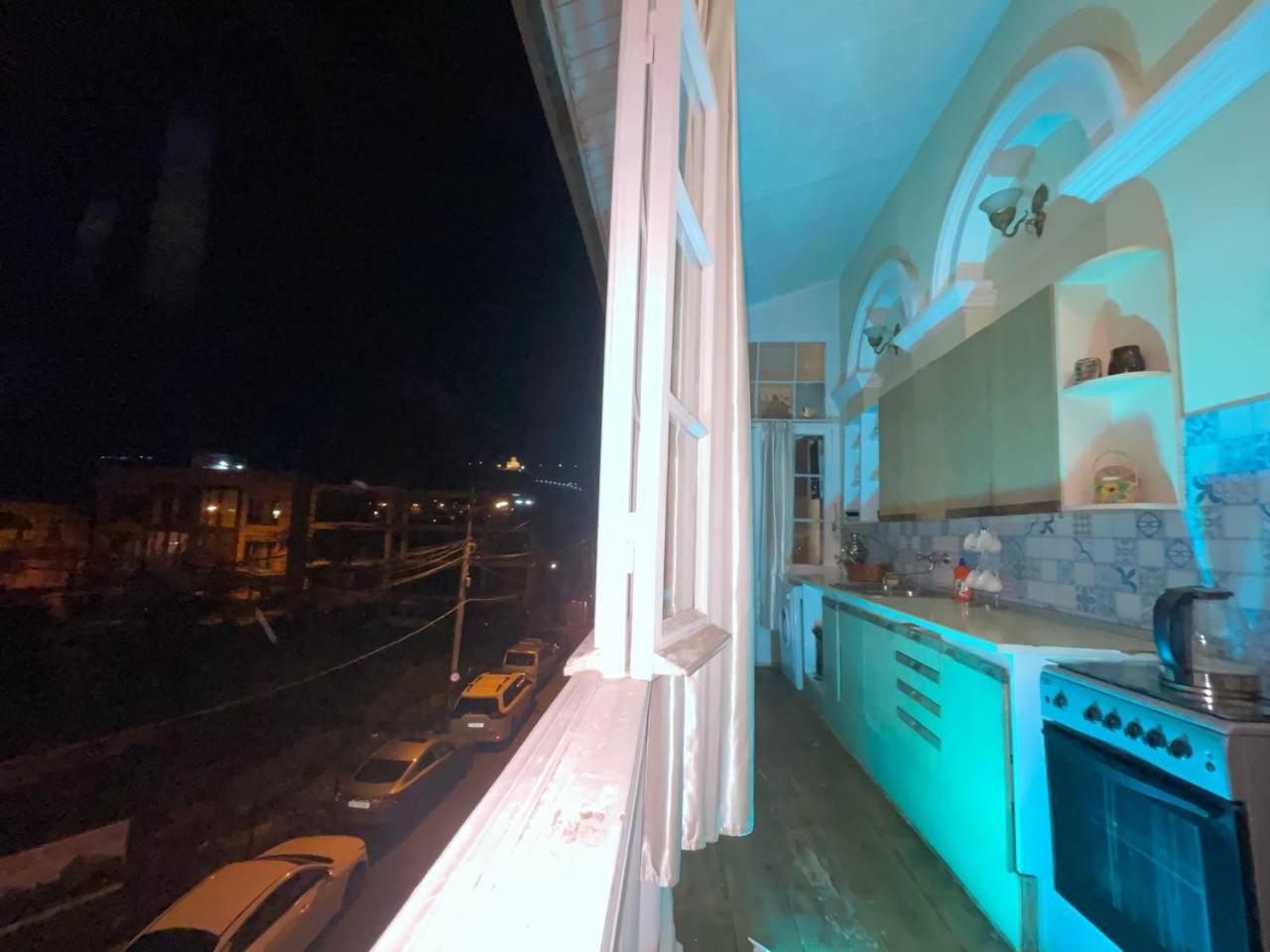 Wine O'Clock Hotel Tbilisi Exterior foto